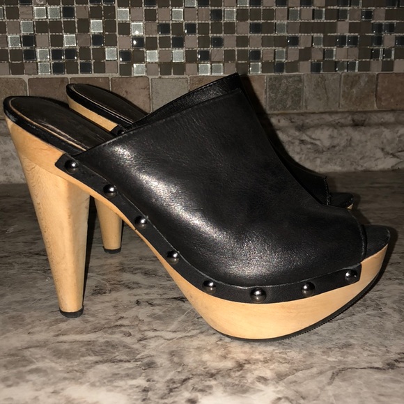 clog mule heels